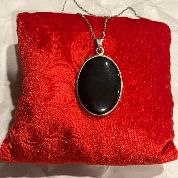 Onyx and MOP Sterling Silver Pendant - Picture 2 of 7